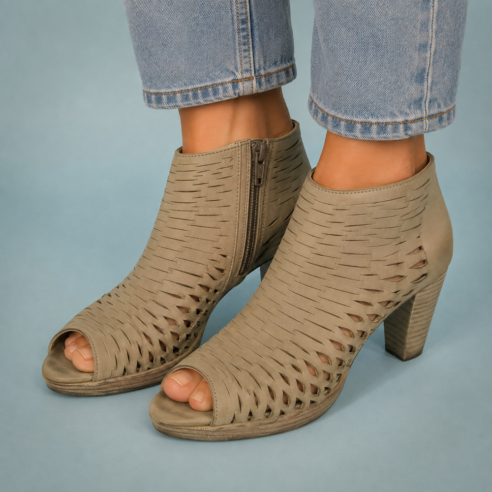 Paul Green 5 Size 7.5 US Taupe Solid Laser Cut Leather Peep Toe High Heel Bootie